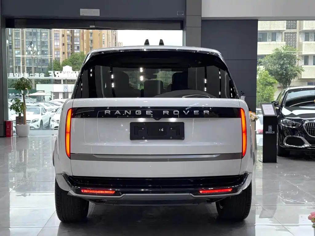 Land Rover Range Rover 2024