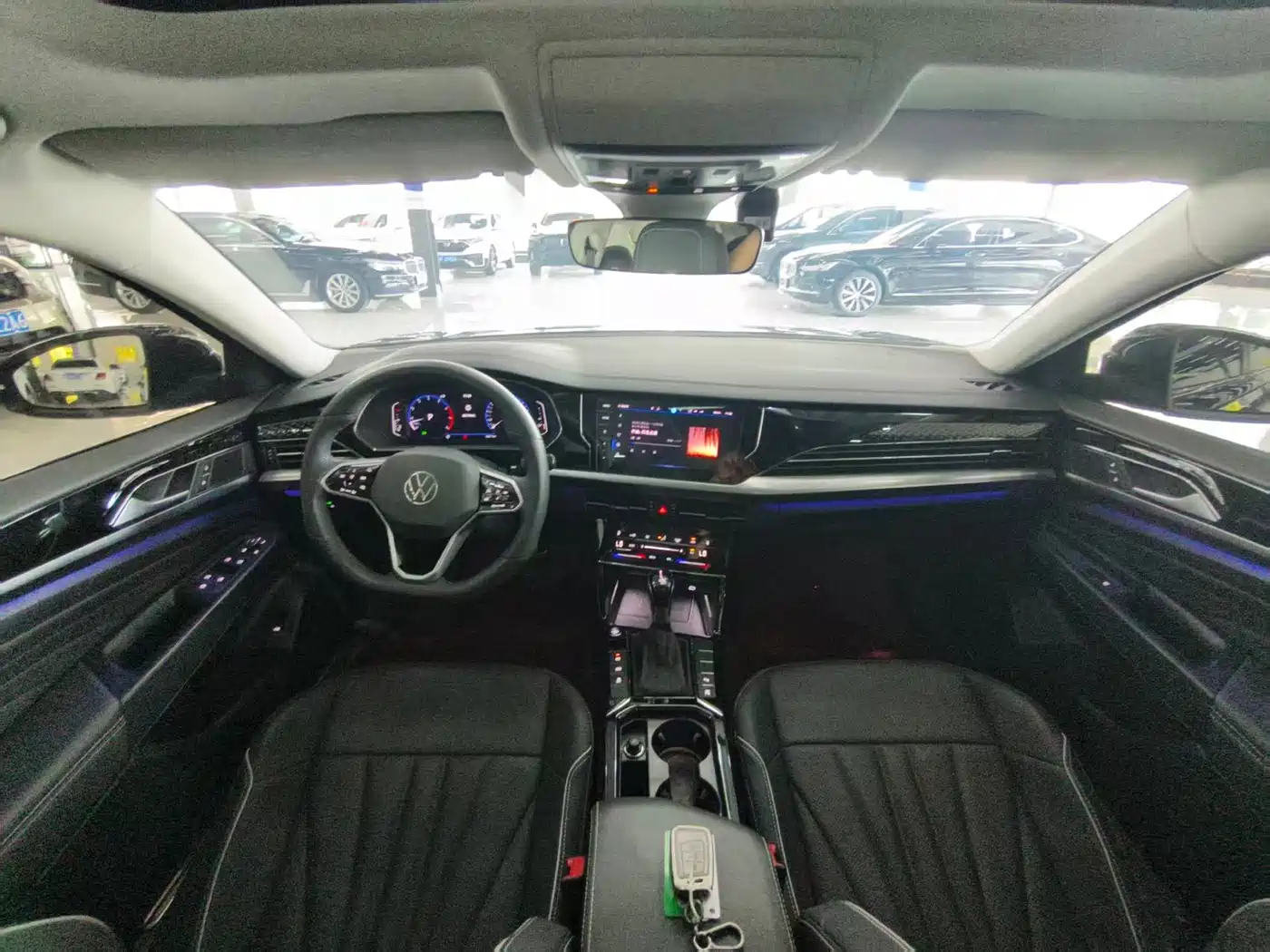 Volkswagen Passat 2024