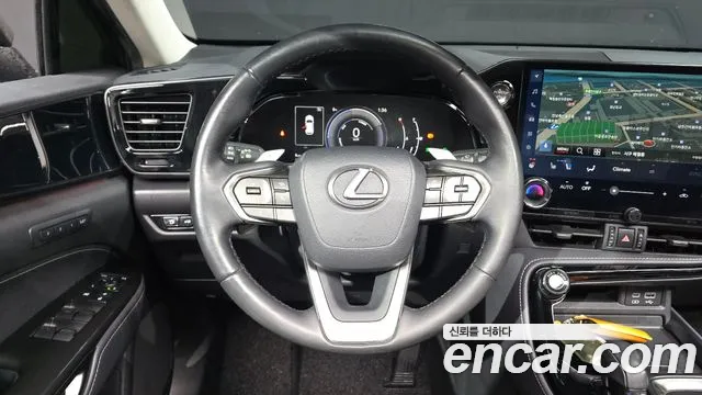 Lexus NX 2022