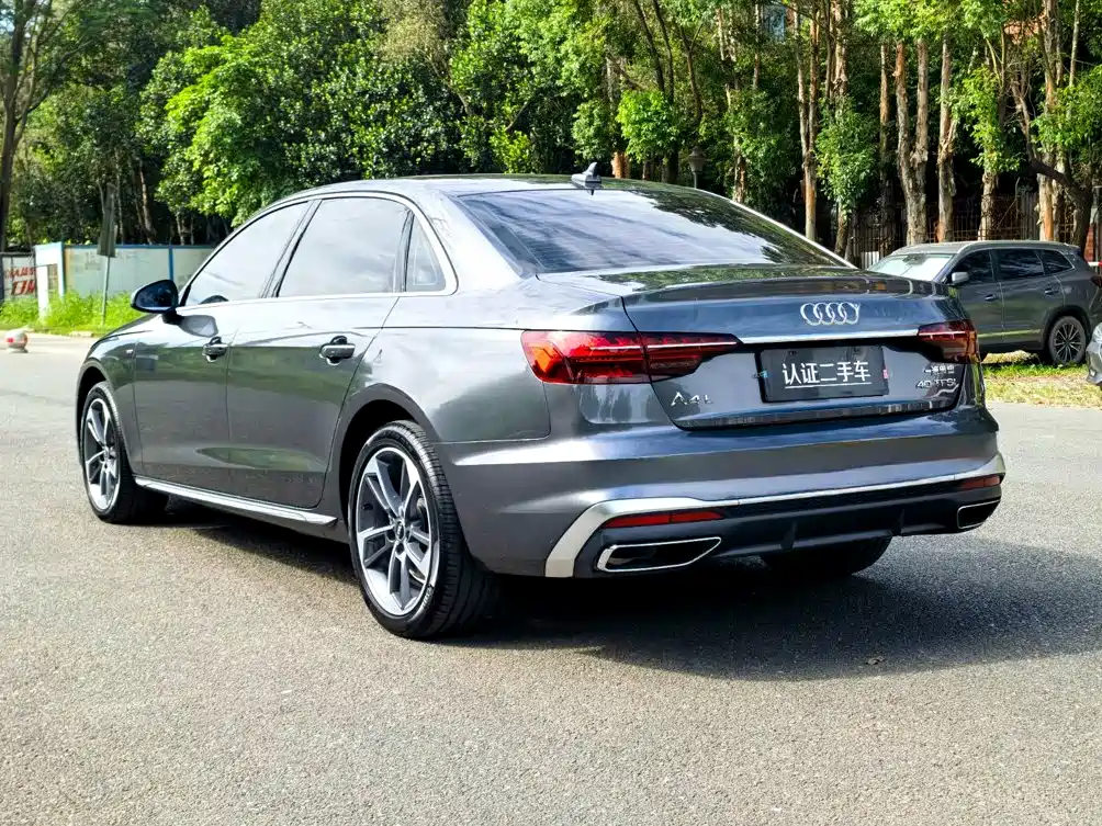 Audi A4 2025