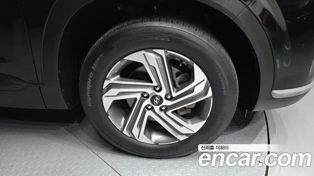 Hyundai Santa Fe 2023
