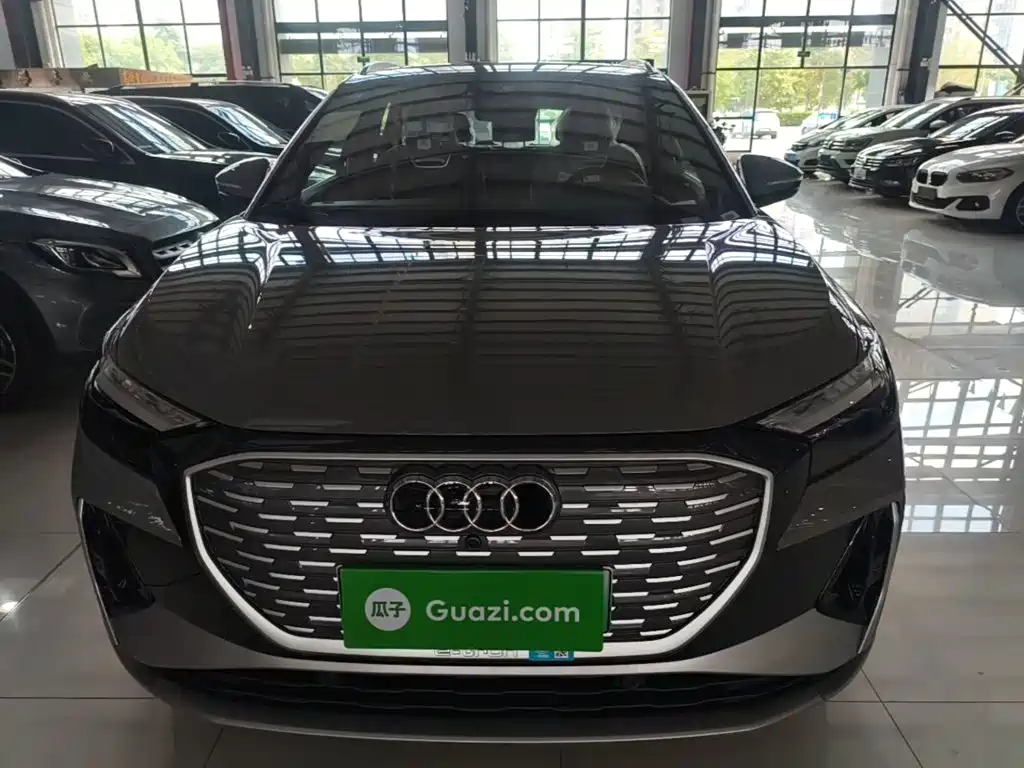 Audi Q4 e-tron 2026