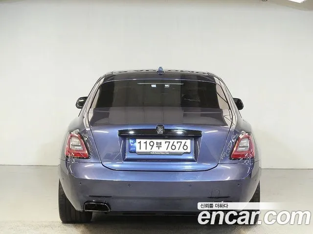 Rolls-Royce Ghost 2022