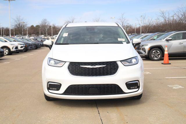 Chrysler Pacifica 2023