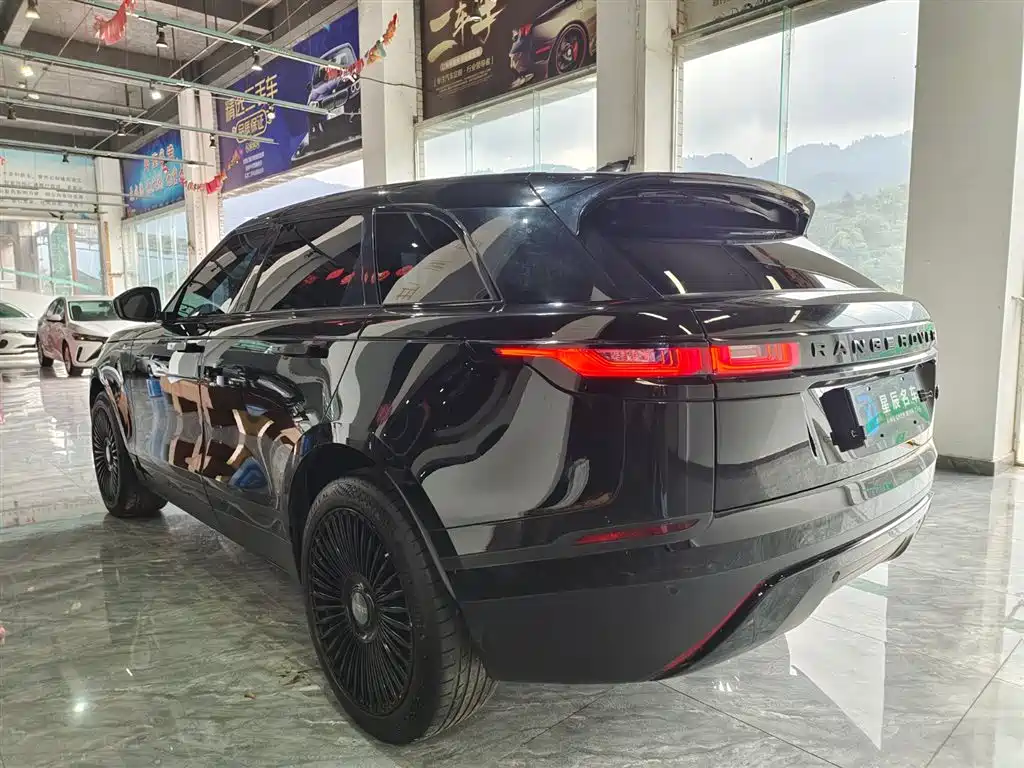 Land Rover Range Rover Velar 2020