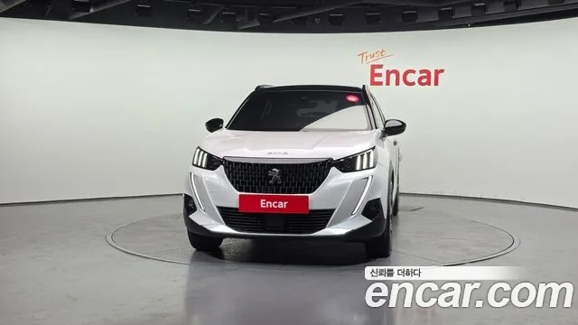 Peugeot 2008 2021
