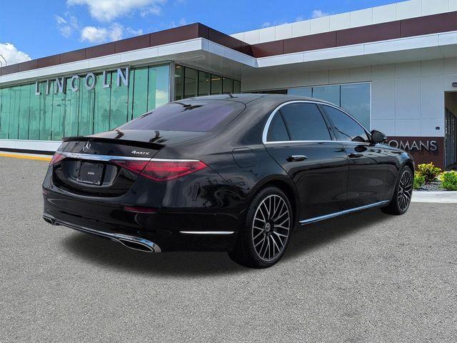 Mercedes-Benz S-Класс 2021