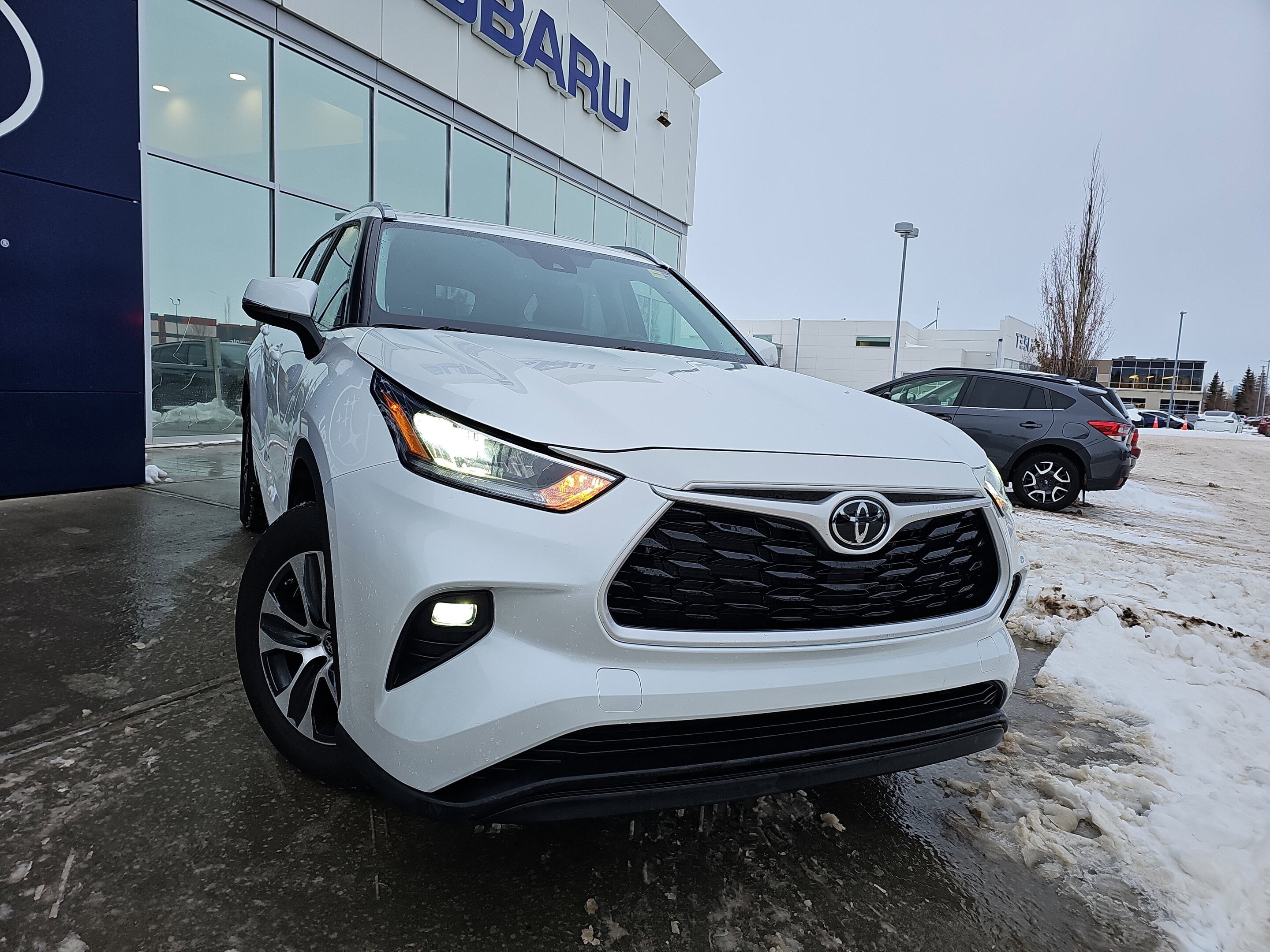 Toyota Highlander 2023