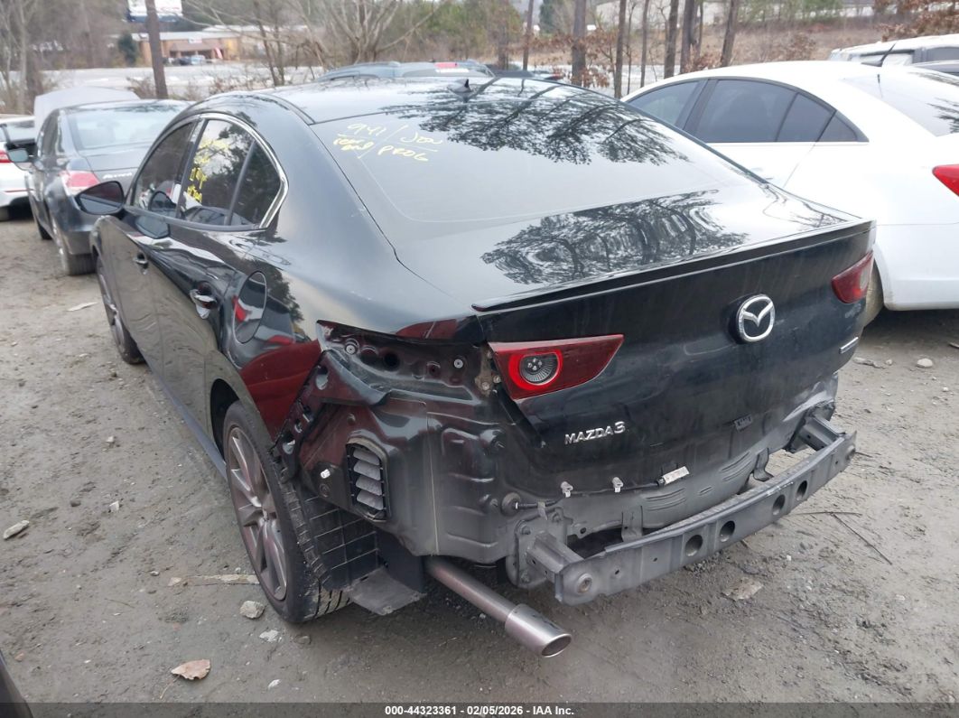 Mazda 3 2021