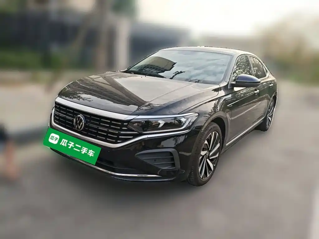 Volkswagen Passat 2024