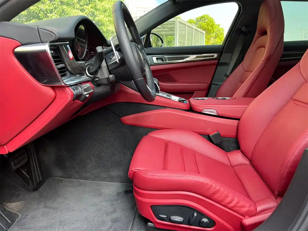 Porsche Panamera 2022