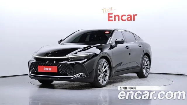 Toyota Crown 2023