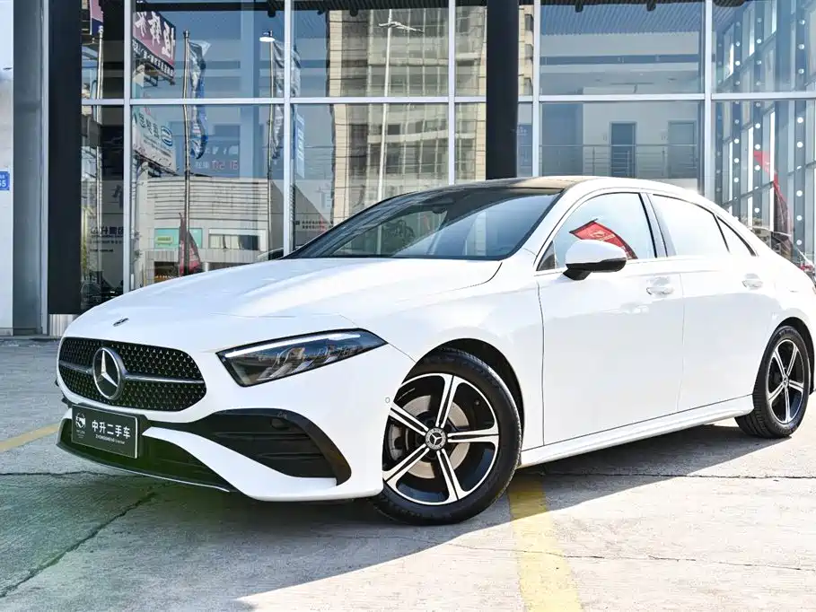 Mercedes-Benz A-Класс 2023