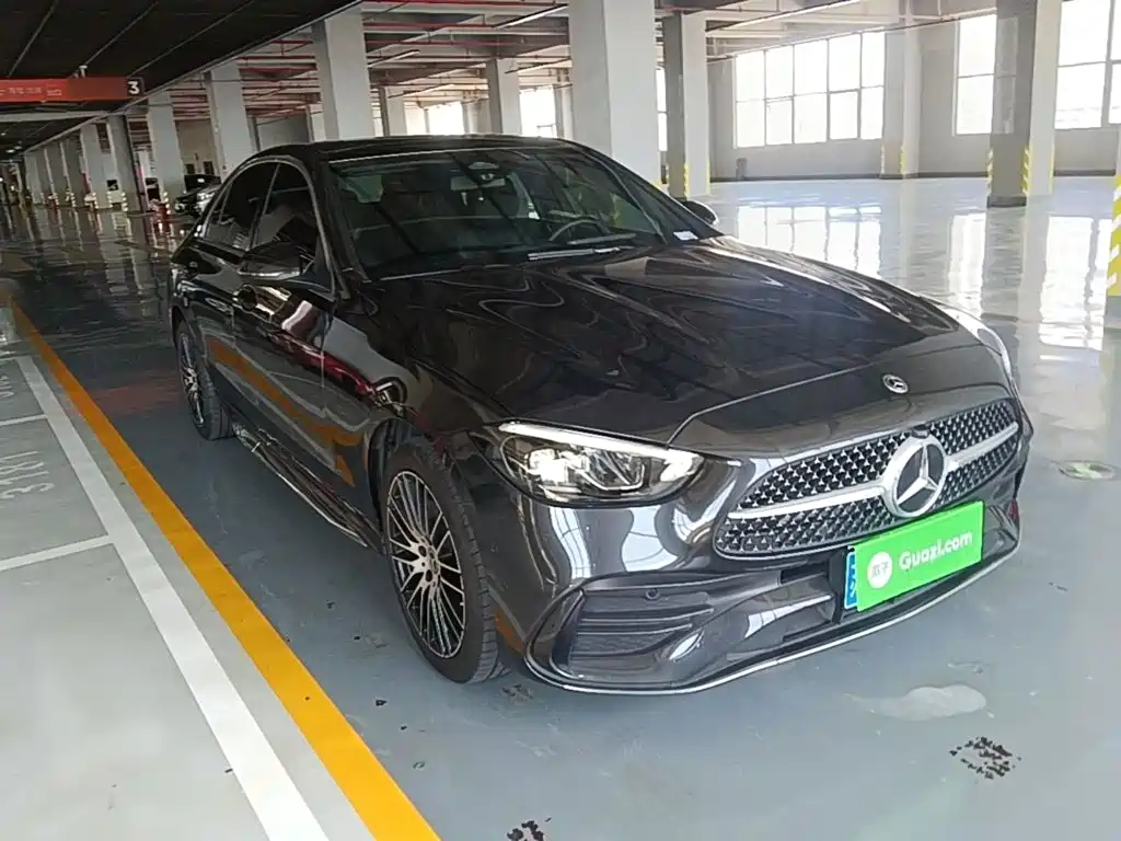 Mercedes-Benz C-Класс 2024