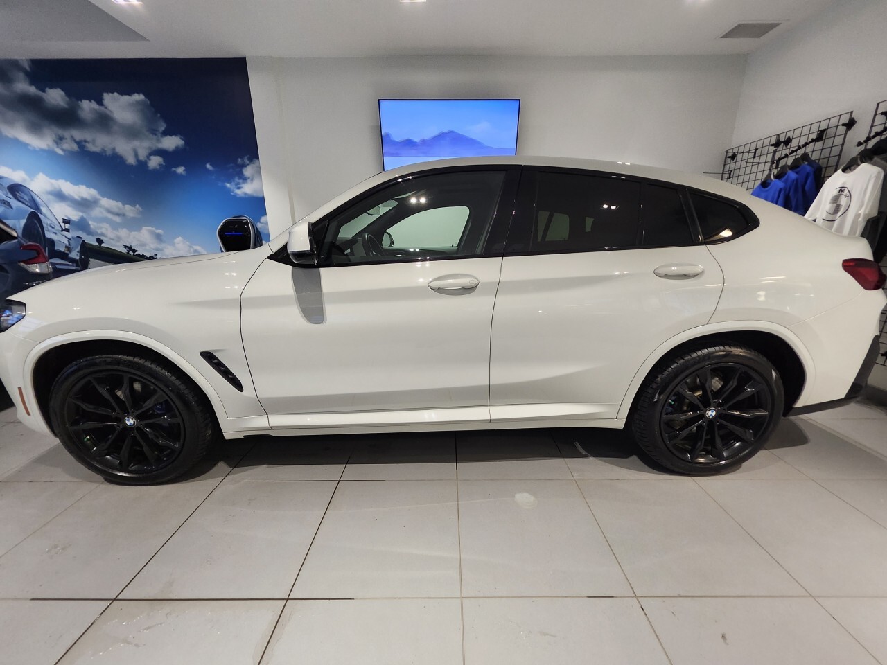BMW X4 2023