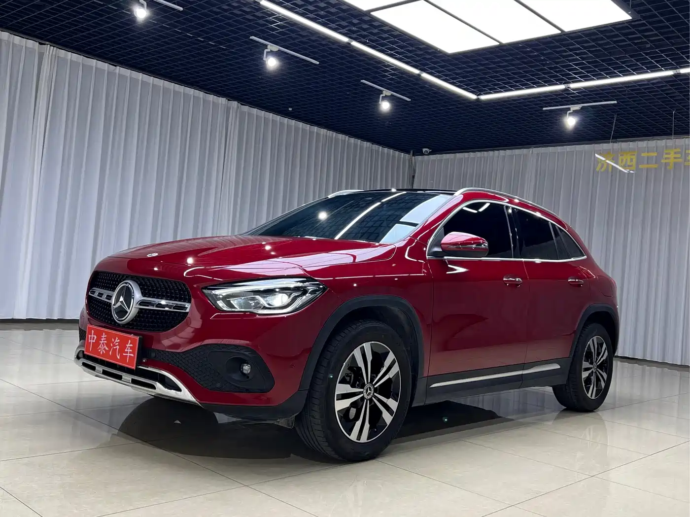 Mercedes-Benz GLA 2023