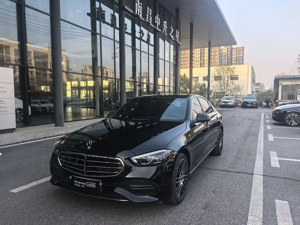 Mercedes-Benz C-Класс 2023