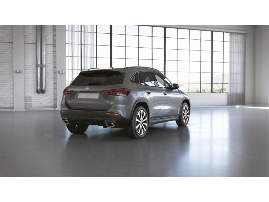 Mercedes-Benz GLA 200 2022