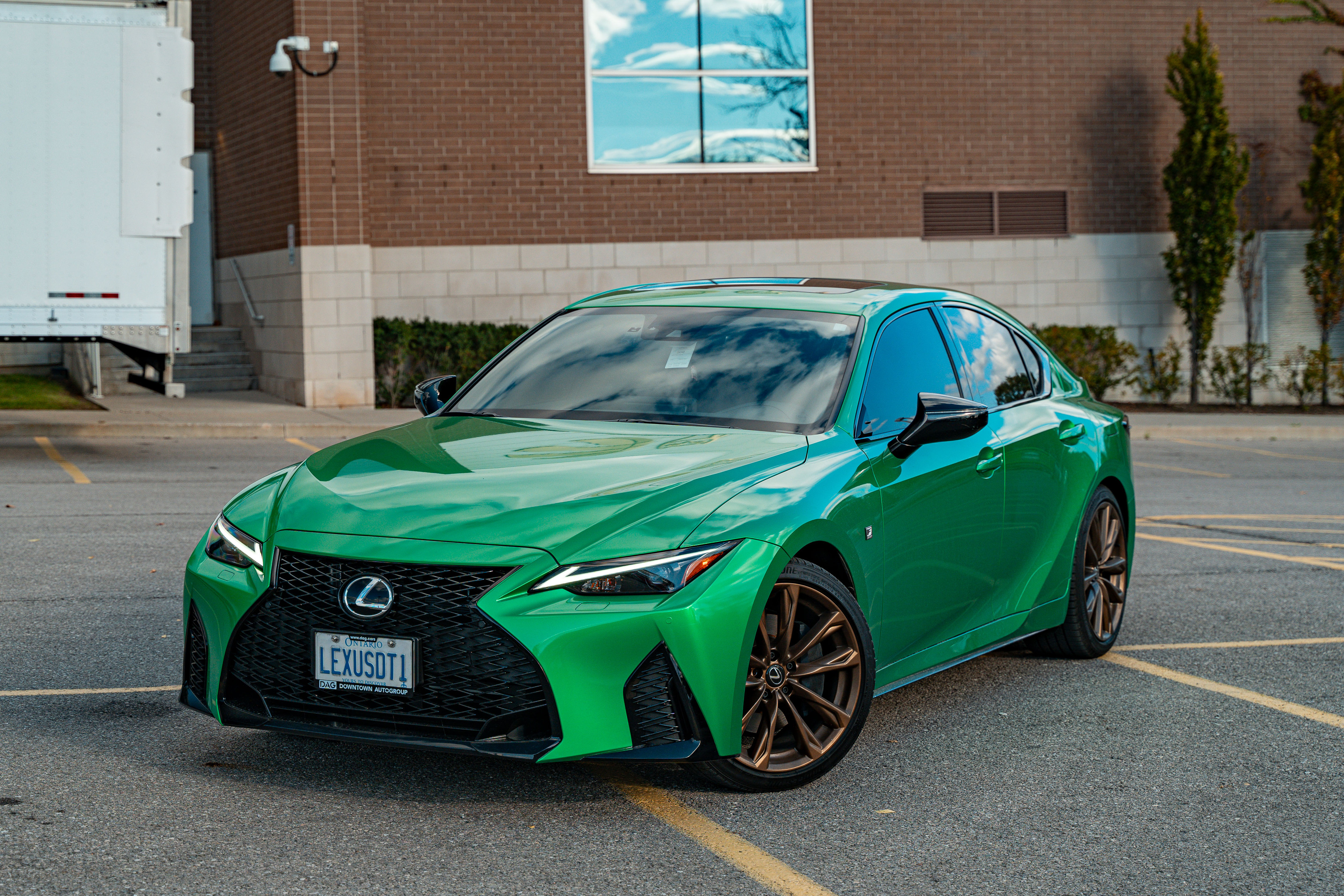Lexus IS 2025
