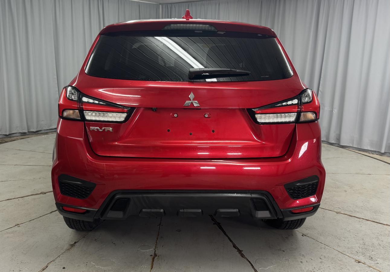 Mitsubishi RVR 2023
