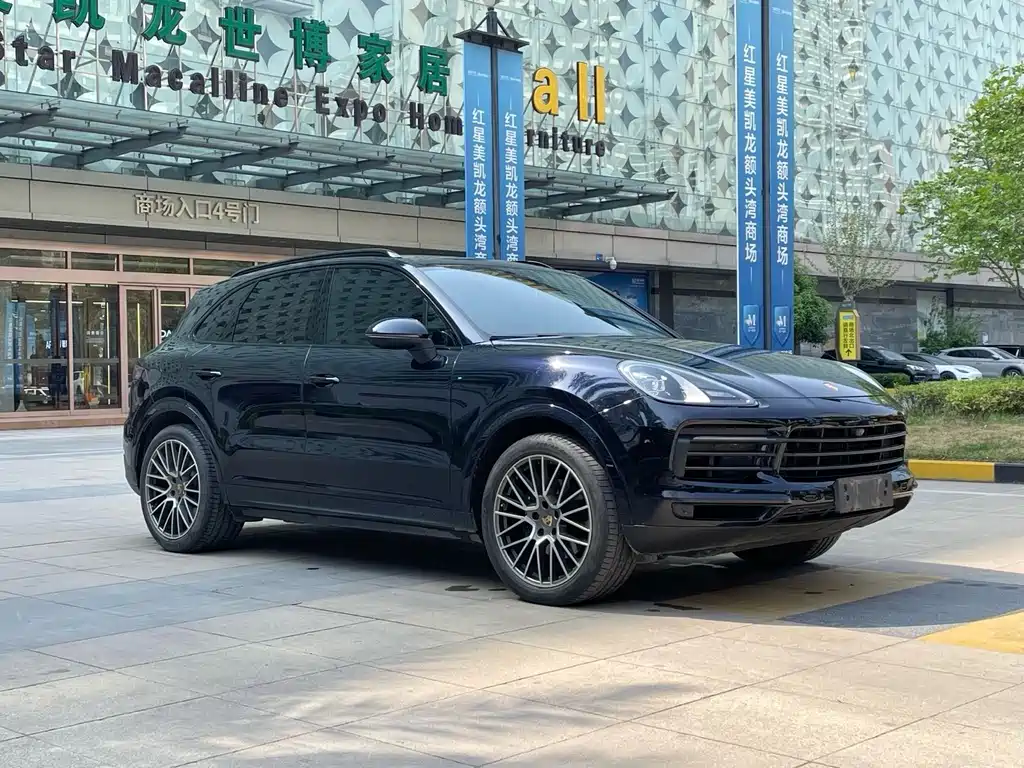 Porsche Cayenne 2023