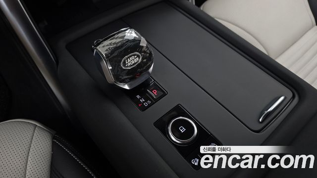 Land Rover Discovery 2022