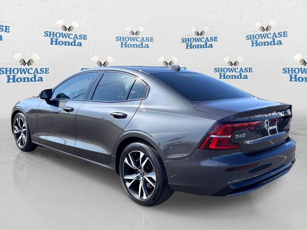 Volvo S60 2024