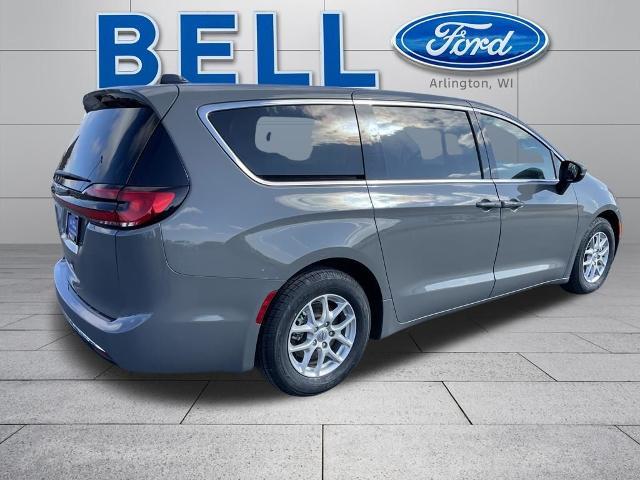 Chrysler Pacifica 2023