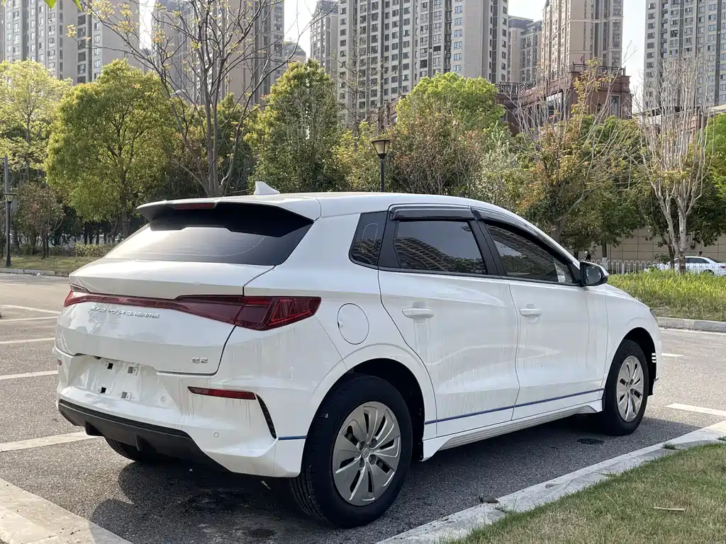 BYD E2 2022