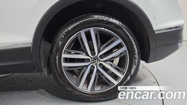 Volkswagen Tiguan 2021