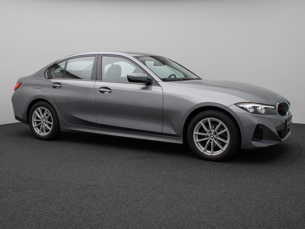 BMW 320 2023