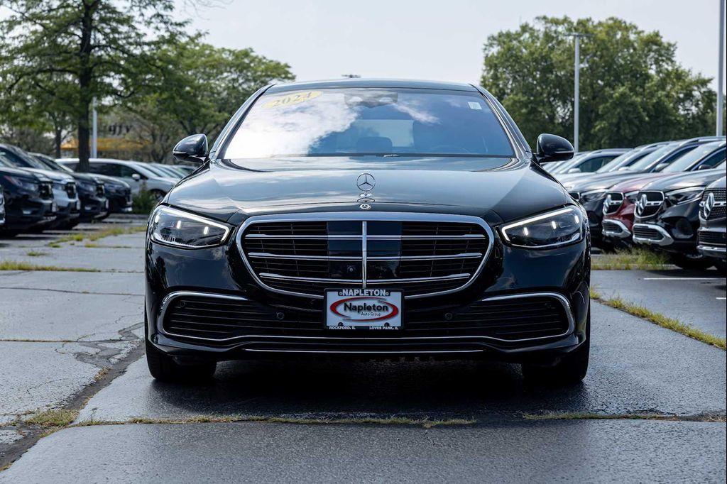 Mercedes-Benz S-Класс 2024