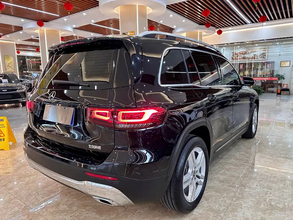 Mercedes-Benz GLB 2022