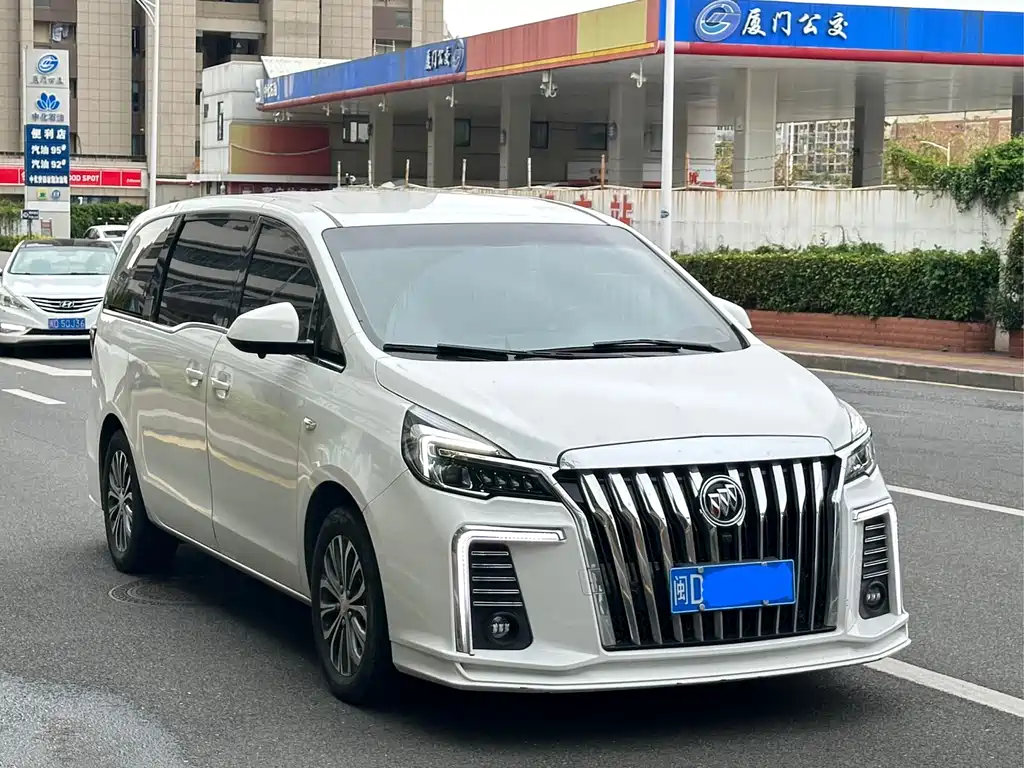 Buick GL8 2021