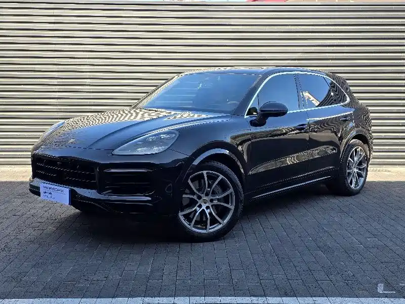 Porsche Cayenne 2022