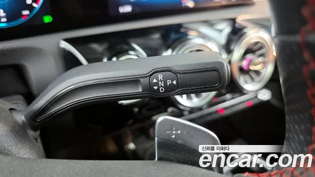 Mercedes-Benz CLA 2021