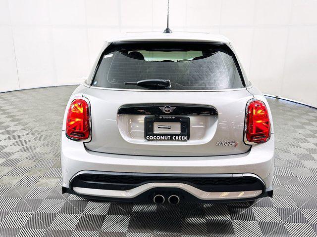 Mini Hardtop 2024