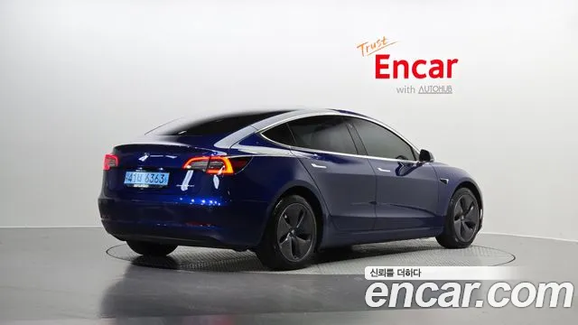 Tesla Model 3 2020