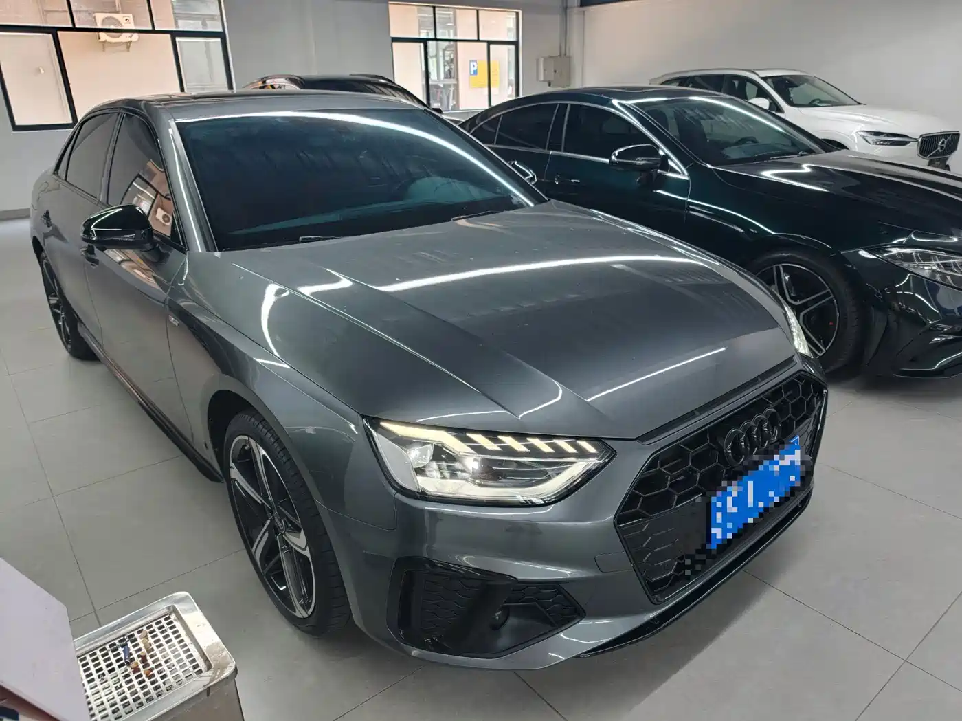 Audi A4 2024
