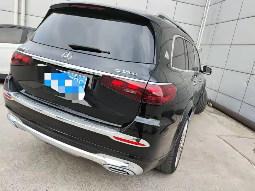 Mercedes-Benz GLS 2024