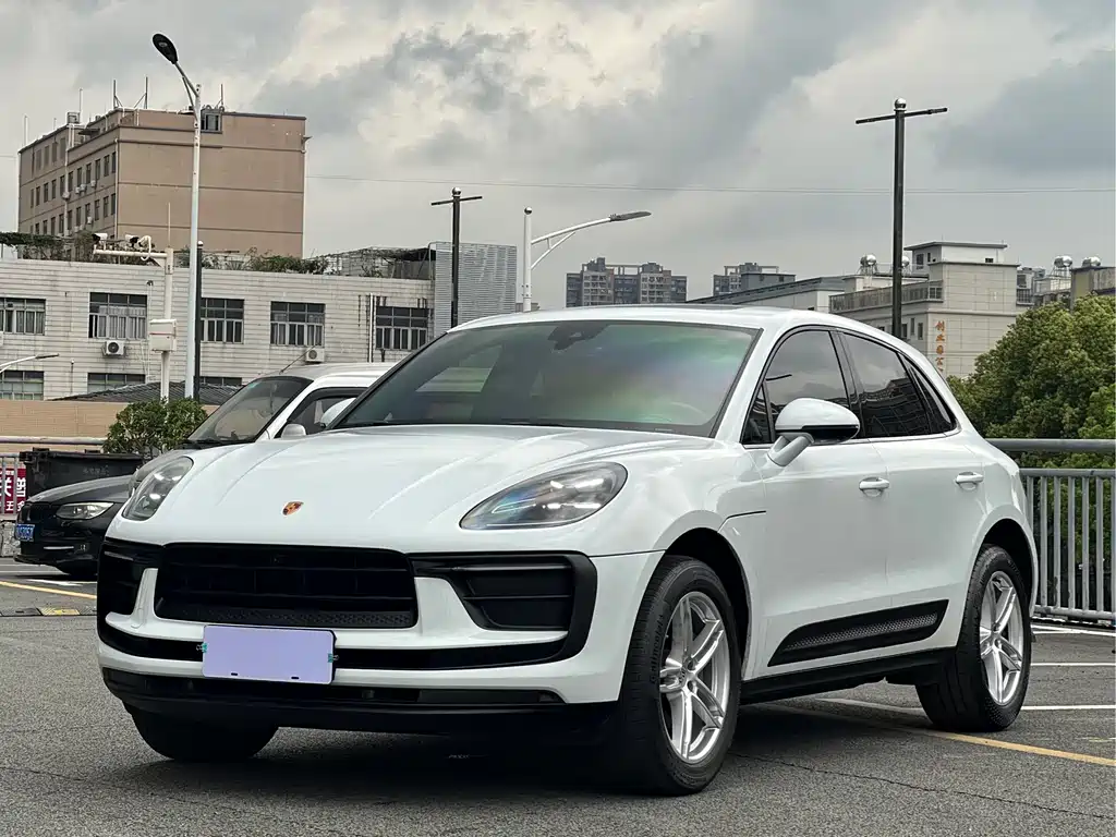 Porsche Macan 2023