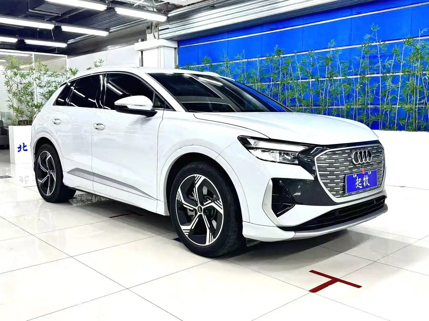 Audi Q4 e-tron 2025