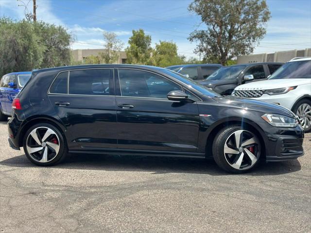 Volkswagen Golf 2021