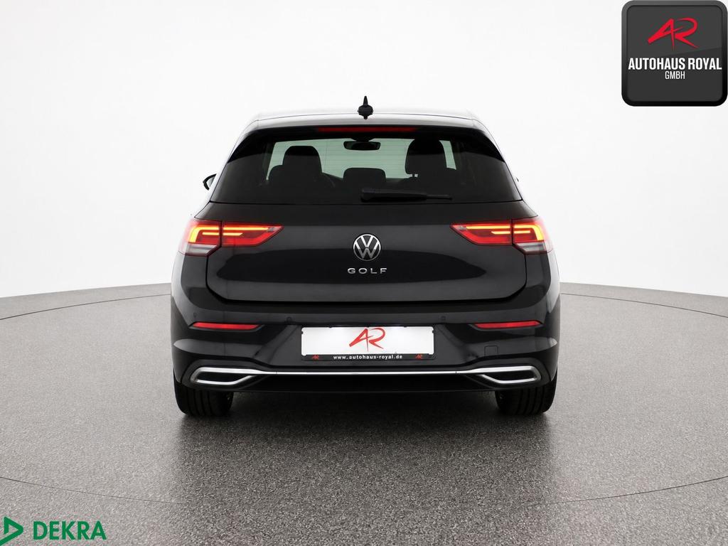 Volkswagen Golf 2023
