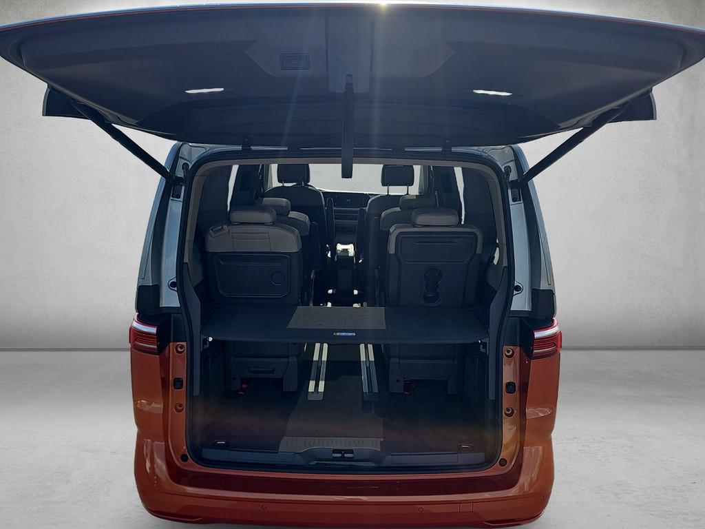 Volkswagen T7 MULTIVAN 2023