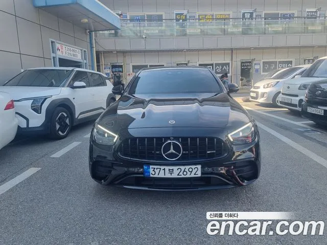 Mercedes-Benz E-Класс 2023
