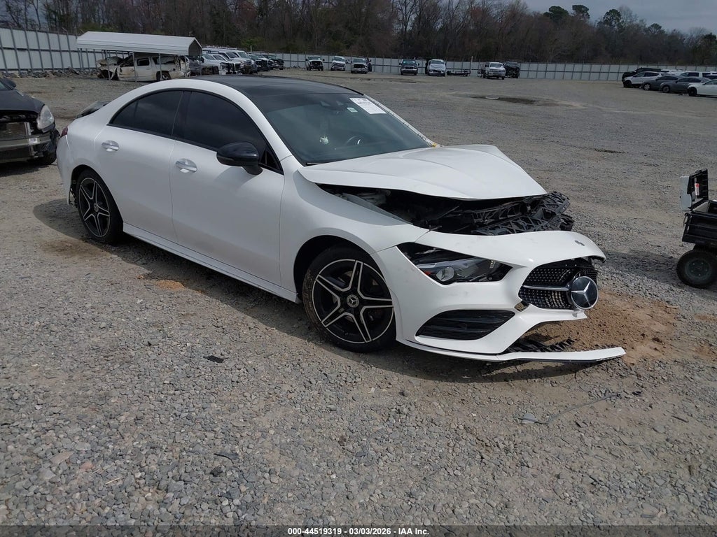 Mercedes-Benz CLA 2022