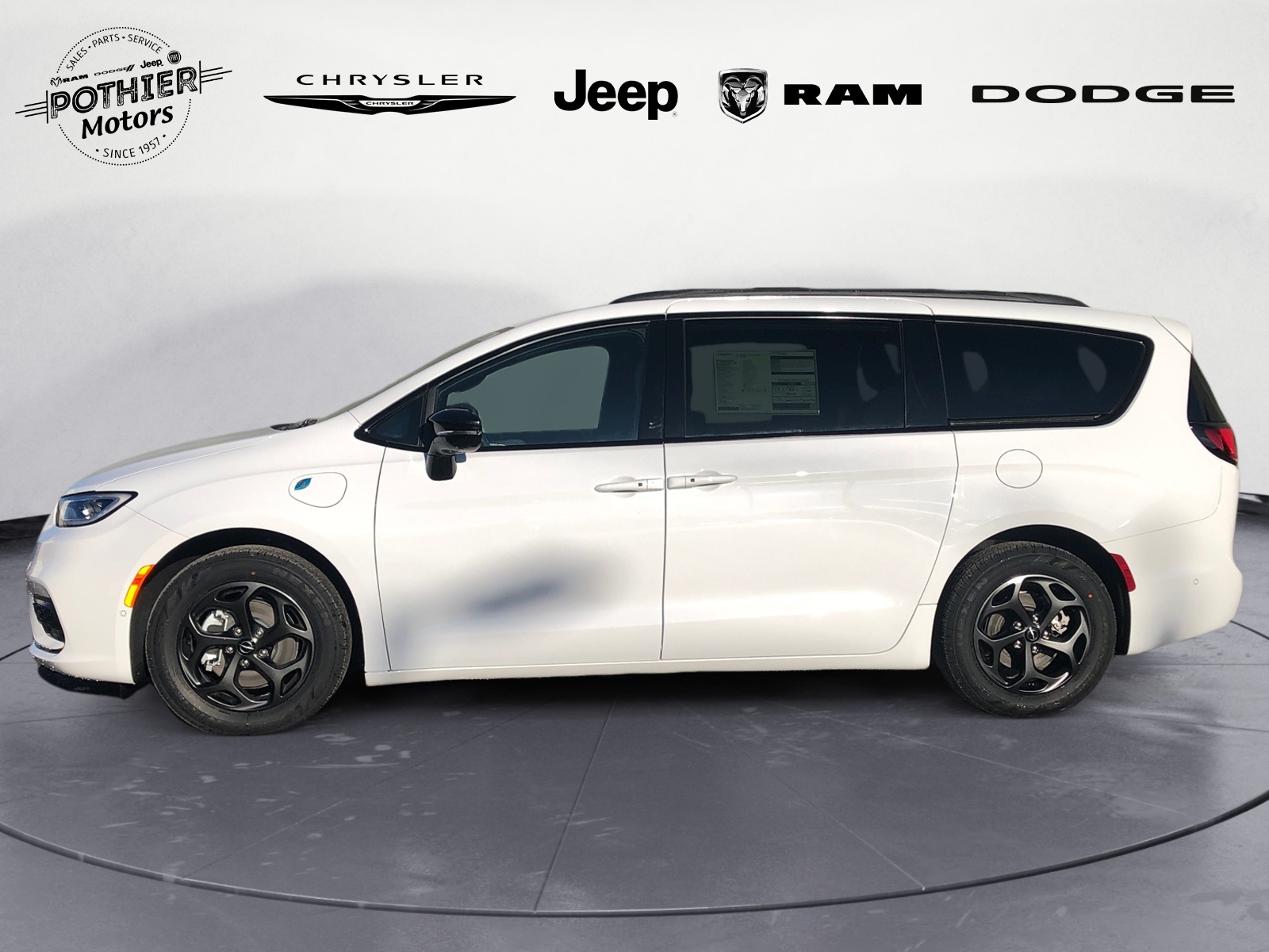 Chrysler Pacifica 2024