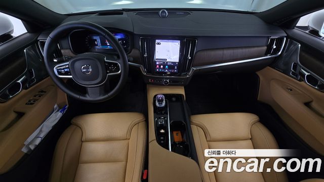 Volvo S90 2025