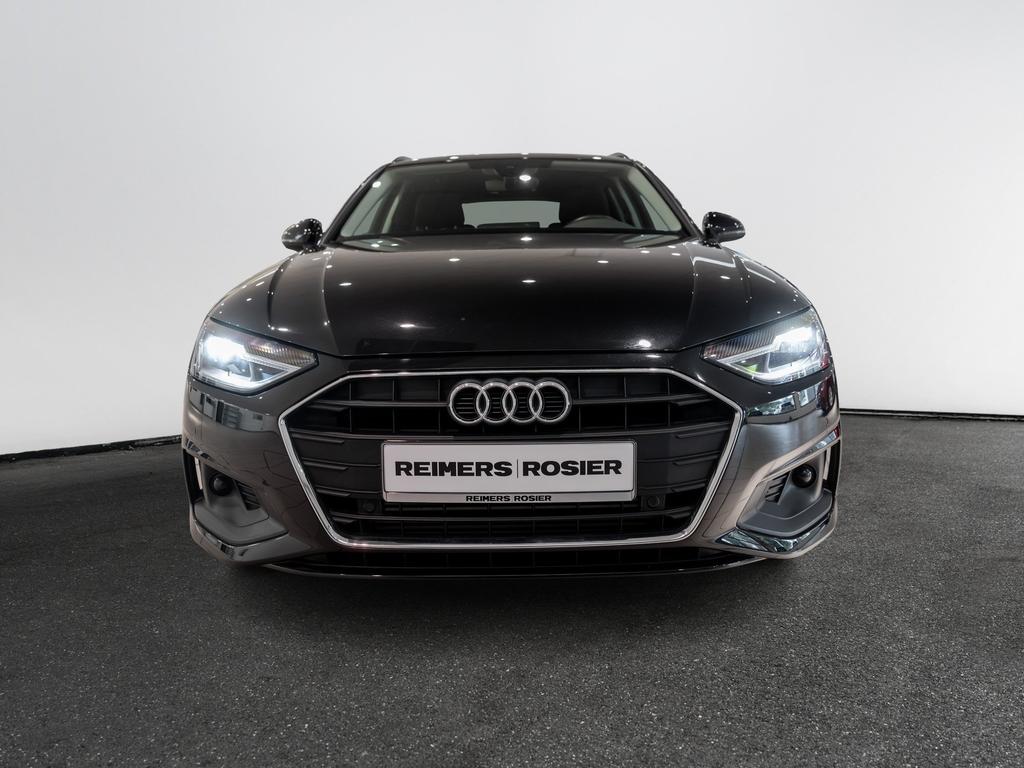 Audi A4 2022